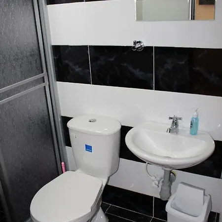 Casa Estadio Medellin ! Apartamentos Renovados En Excelente Ubicacion Laureles Estadio Extérieur photo